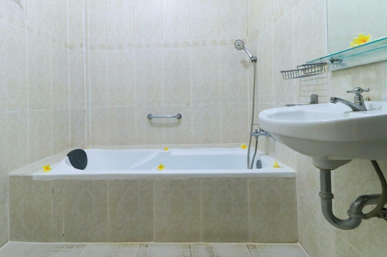Gianyar Hotel Eksteriør bilde